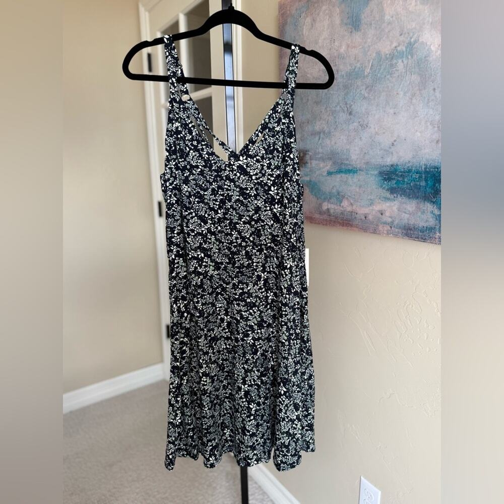 Nine Britton Stitch Fix Lizzy Navy Floral Dress Size 2x Plus